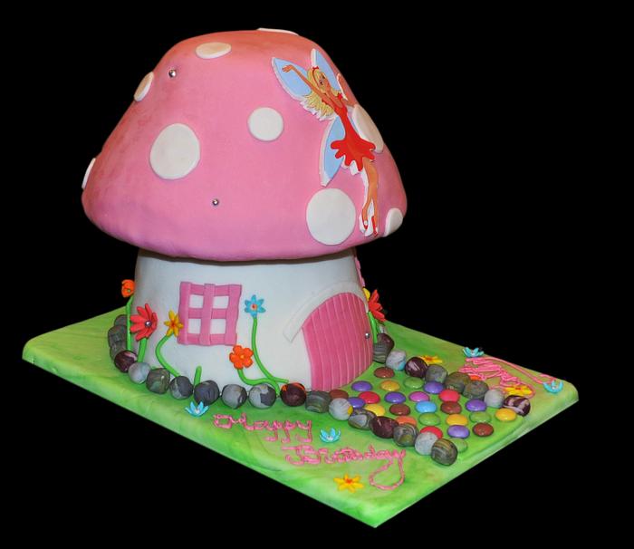 fairy house cake