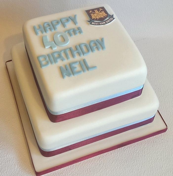 West Ham Cake Decorated Cake By Tracycakescreations Cakesdecor 