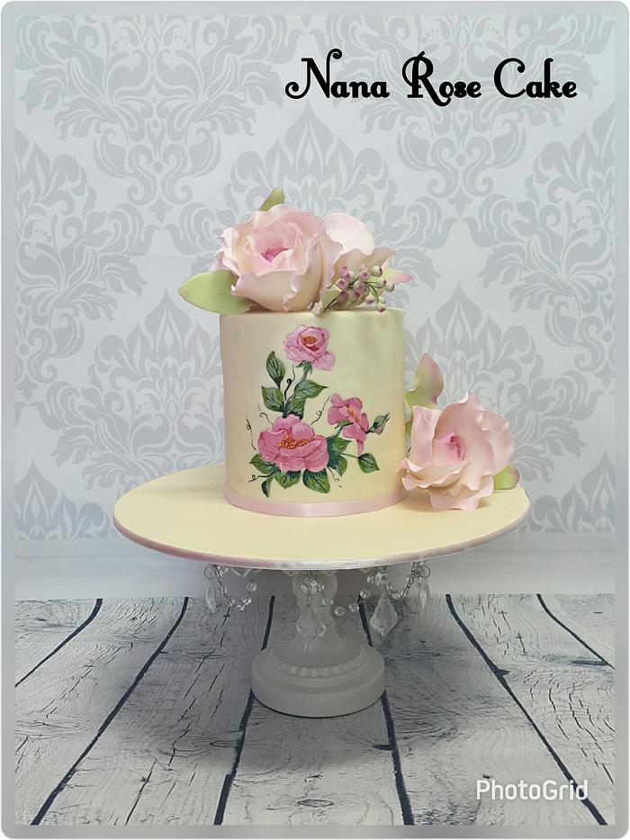 Anniversary unique cake 