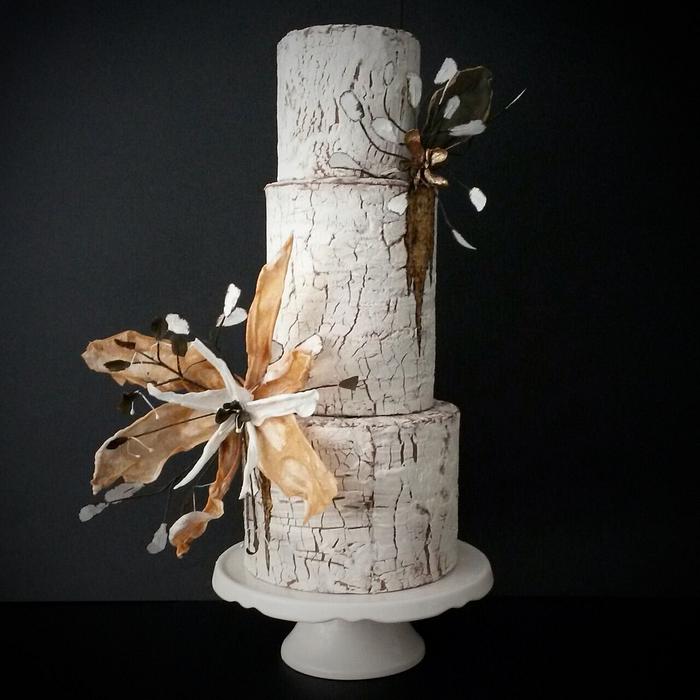 Wedding crackle cake