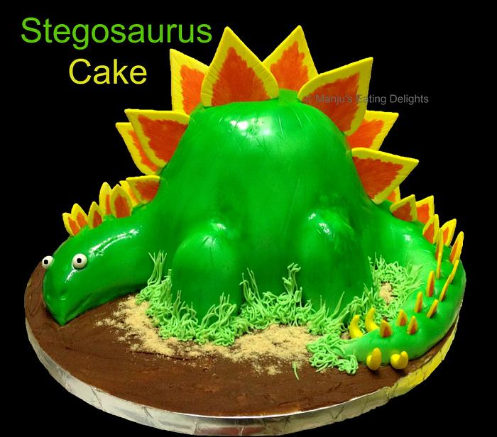 Dinosaur themed : Stegosaurus Cake