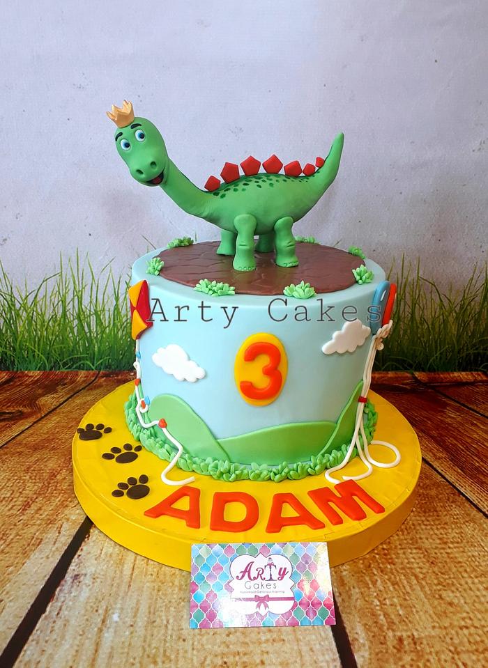 Dragon cake by Arty cakes 