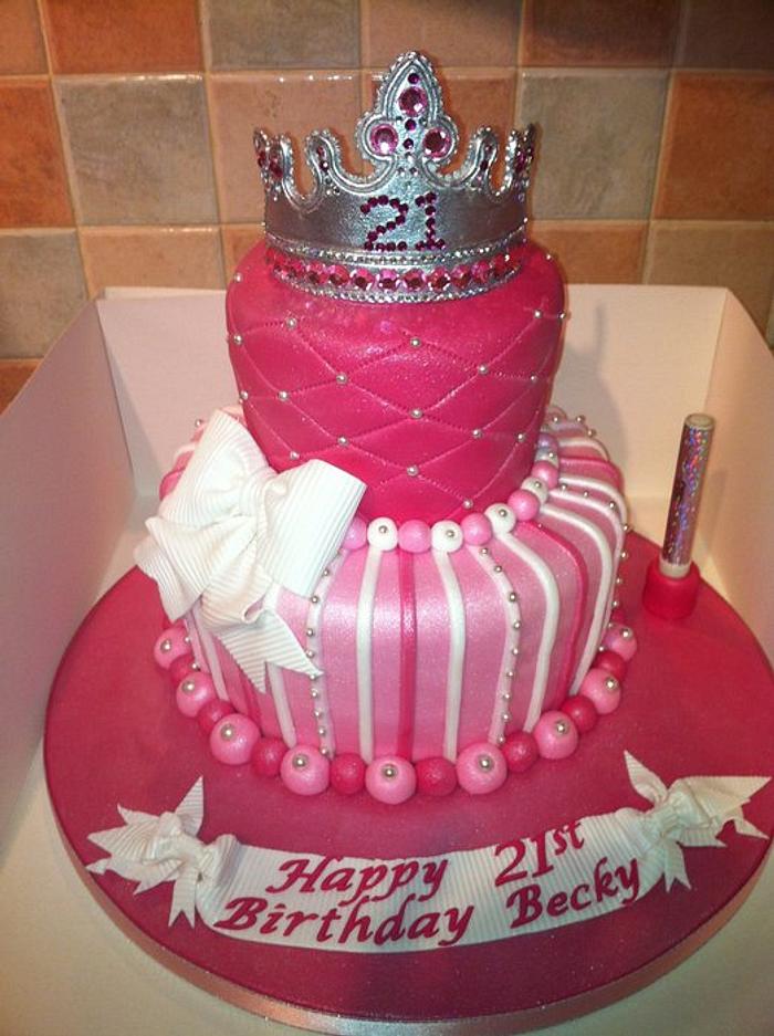 tiara cake