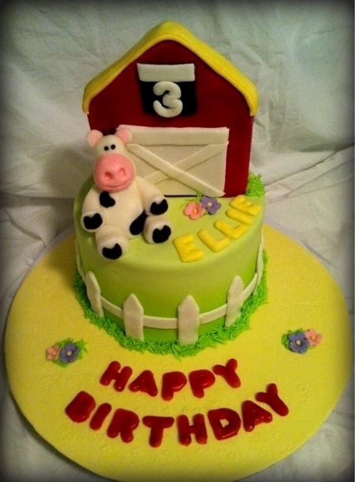 Farm Yard Birthday Cake