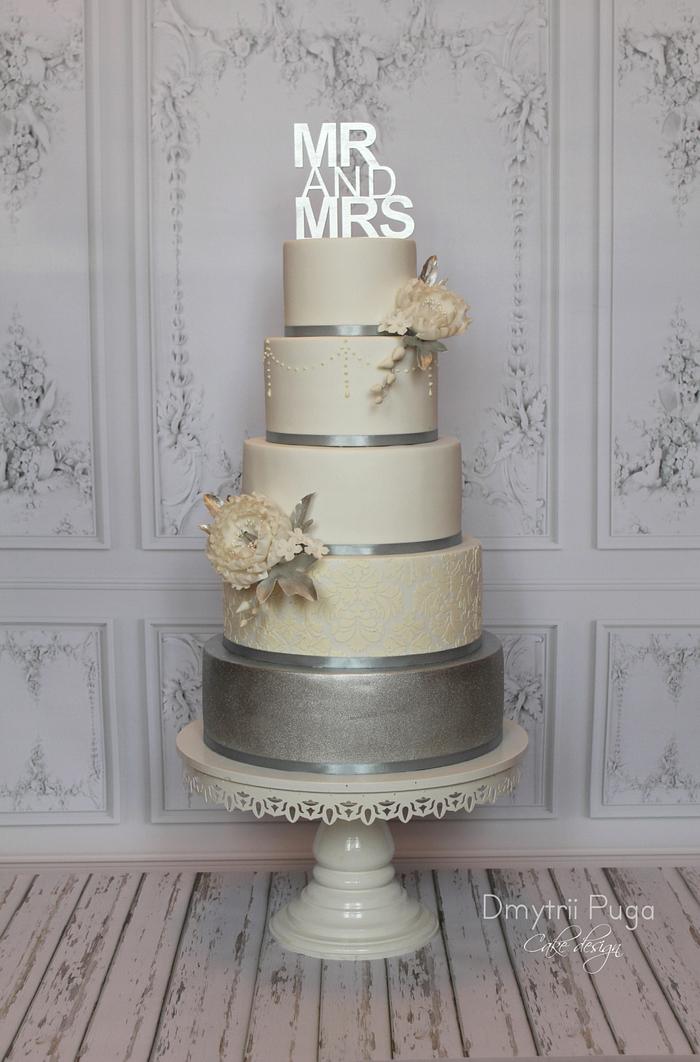 "MR and MRS" silver cake