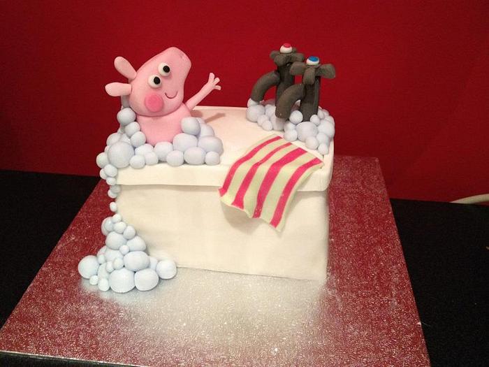 My first ever cake! Peppa Pig in the bath!