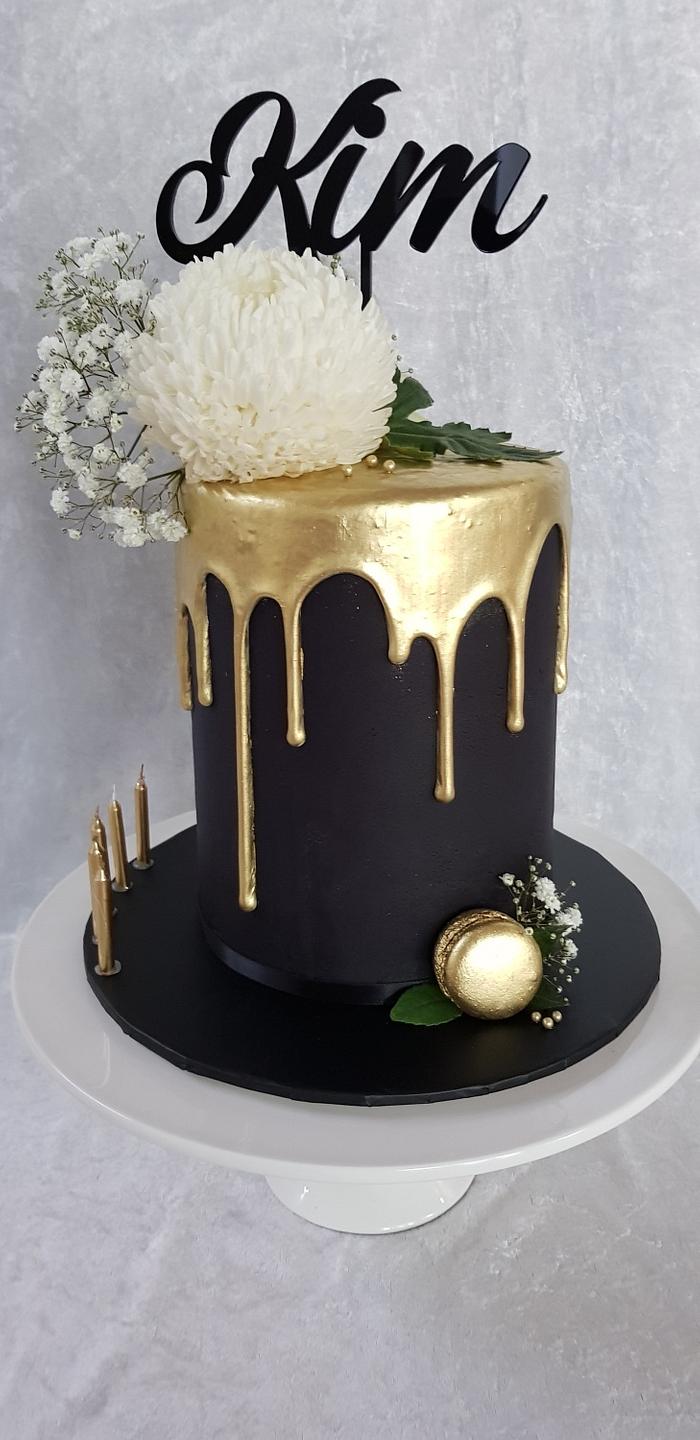 Black white gold drip cake