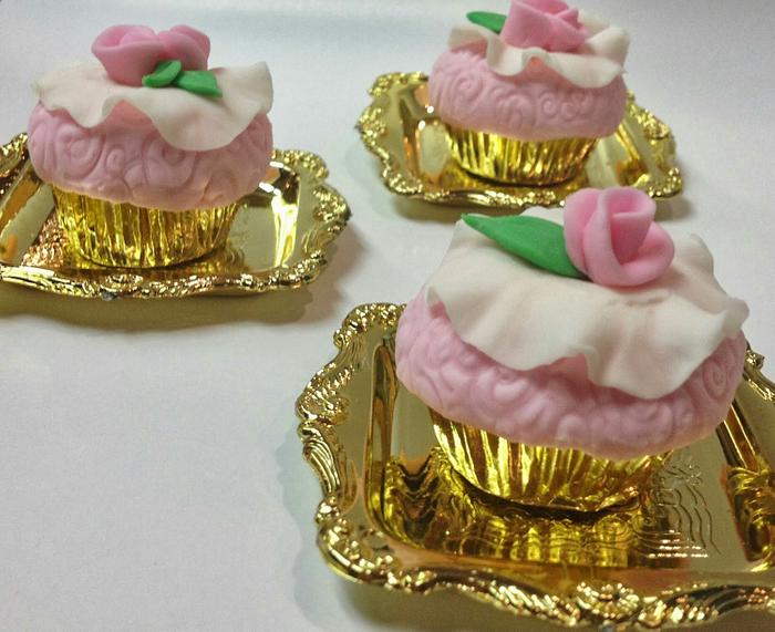 Vintage Minicupcakes
