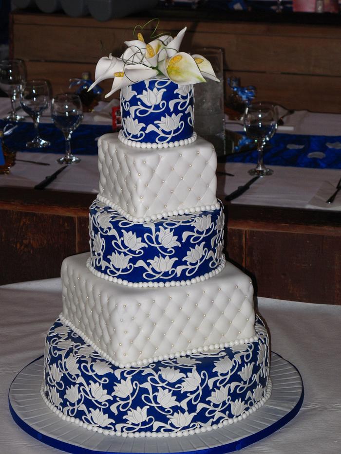 Wedding cake -Blue and white