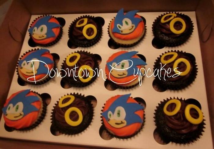 Sonic the Hedgehog Cupcakes