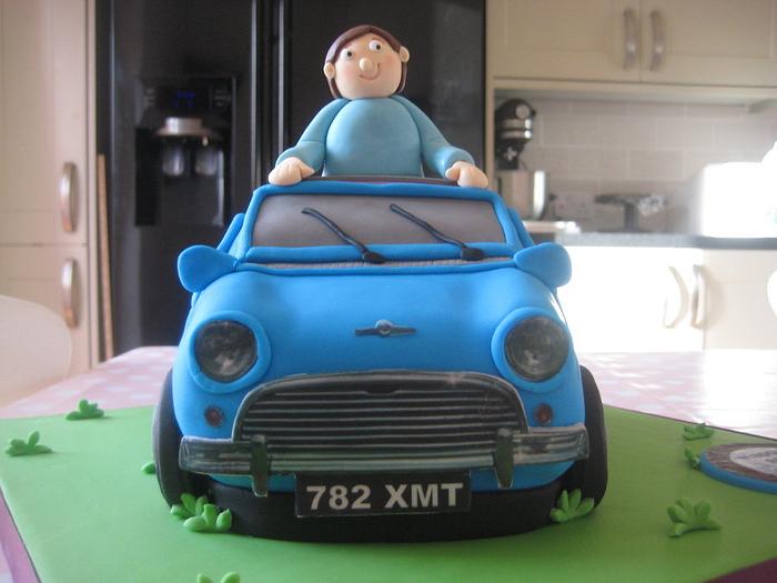 Morris Mini car cake