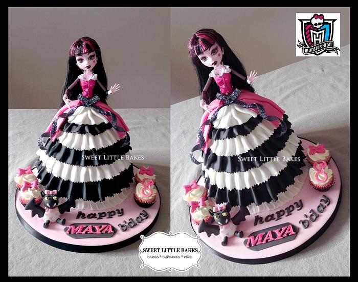 Monster High Doll Cake - Draculaura