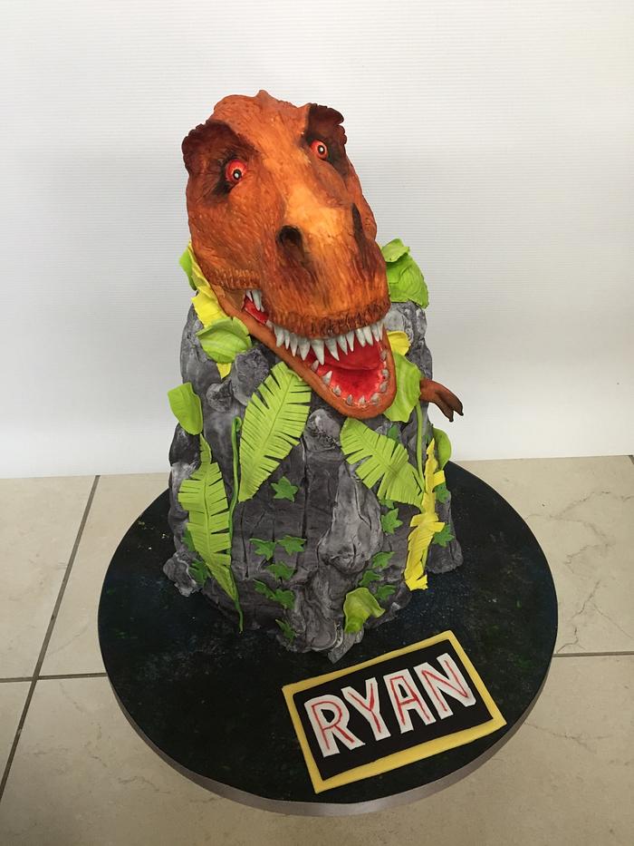 T.rex Dinasour Cake