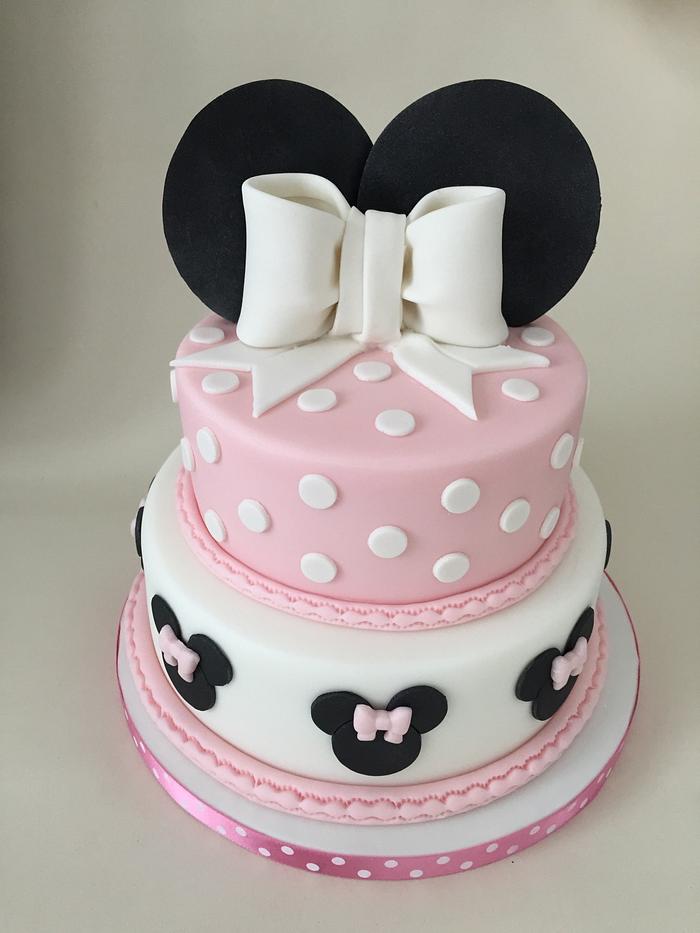 Minnie mouse gluten free cake