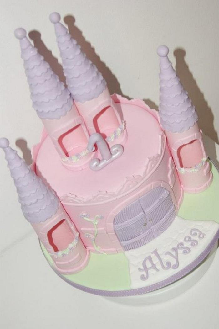 1 tier pink princess castle