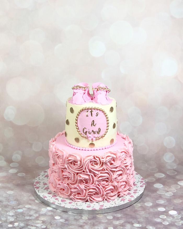 Pink rosette cake 