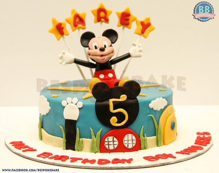 Micky mouse cake