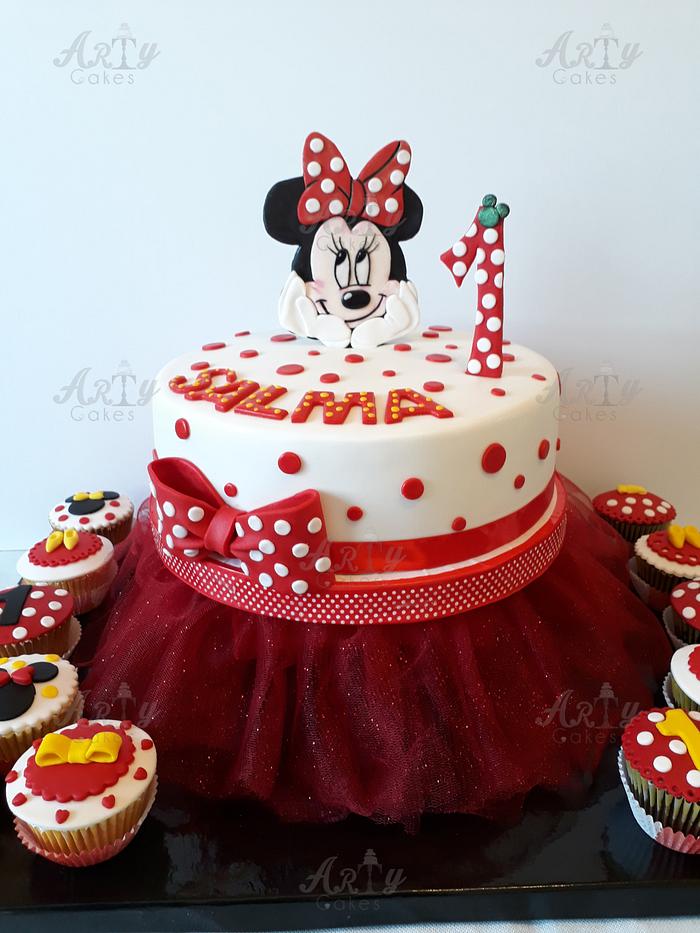 Minnie mouse tutu cake 