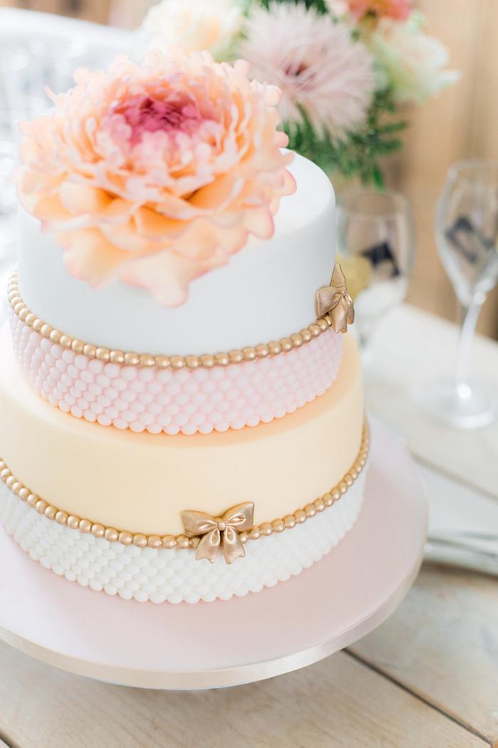 Wedding cake with soft pastels