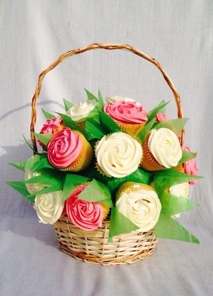 Cupcake basket bouquet