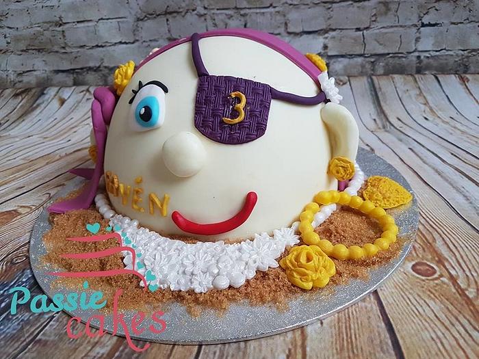  Pirate girl cake
