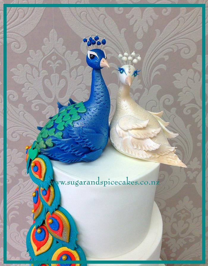 Peacock Wedding Cake with Cupcakes