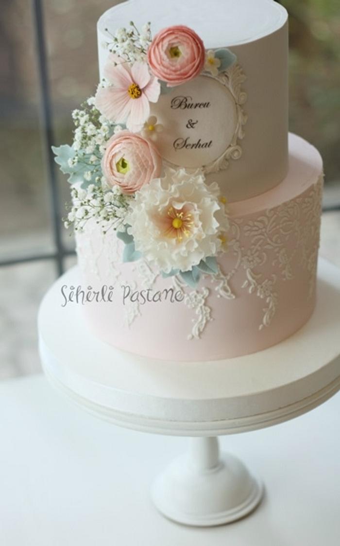 Romantic Floral Cake