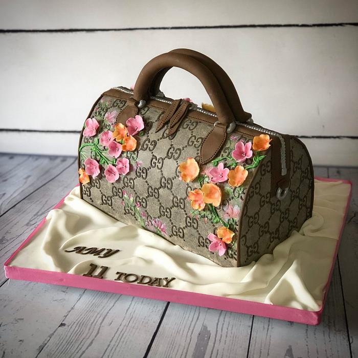 Handbag cake with 3D and painted flowers 