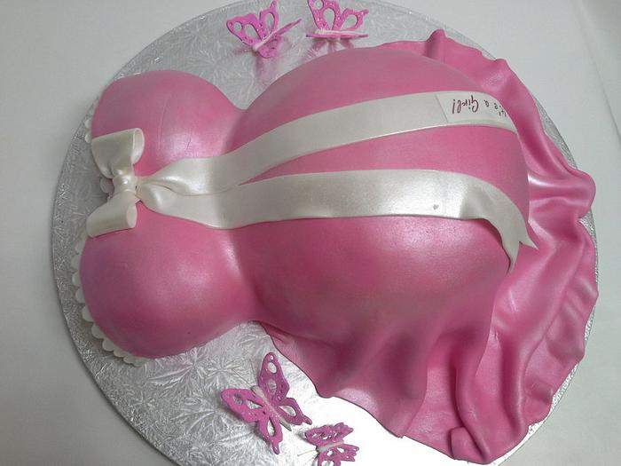 Baby belly cake