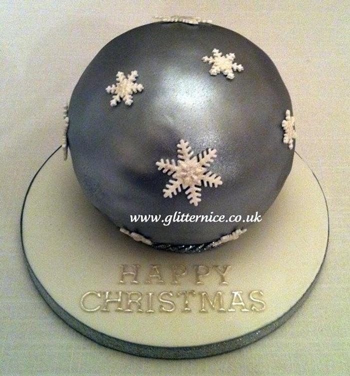 Silver Christmas Bauble Cake