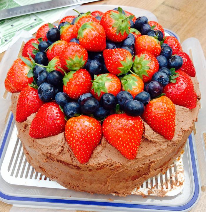 Chocolate and fruit celebration cake