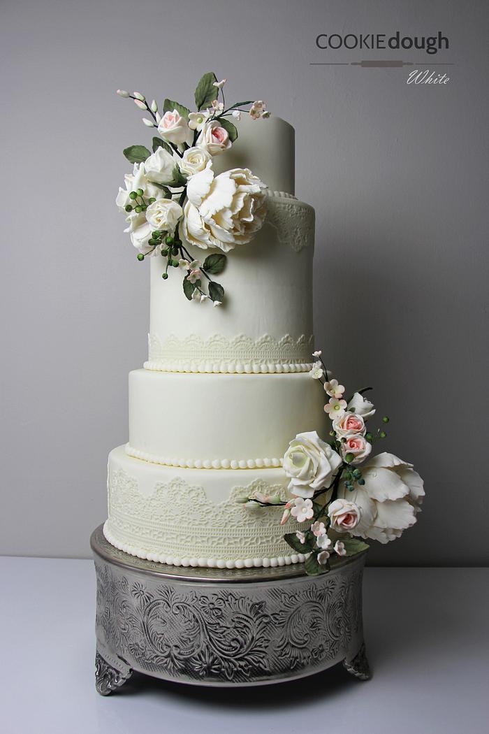 Classic Romantic White Wedding Cake (my very first...)