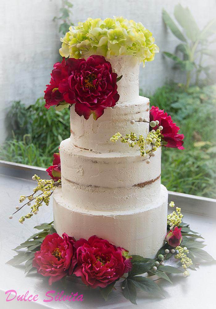 Naked Cake with flowers