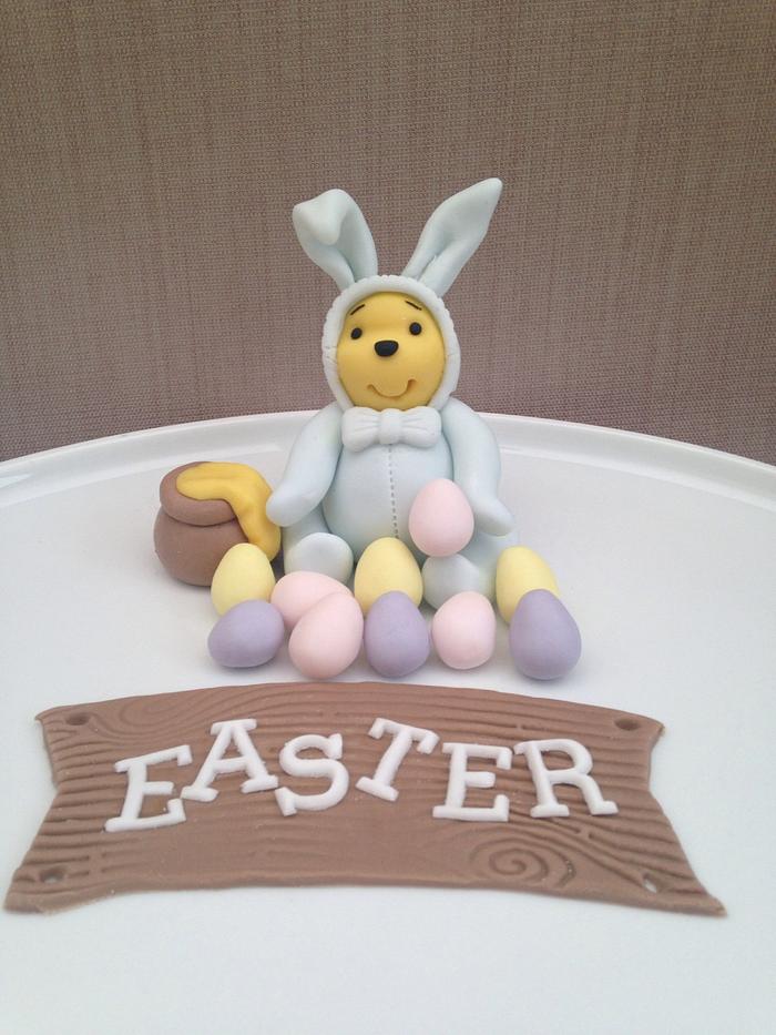 Winnie the Pooh Easter Bunny Topper