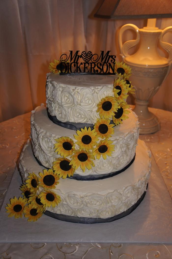 Rosette Sunflower Wedding Cake