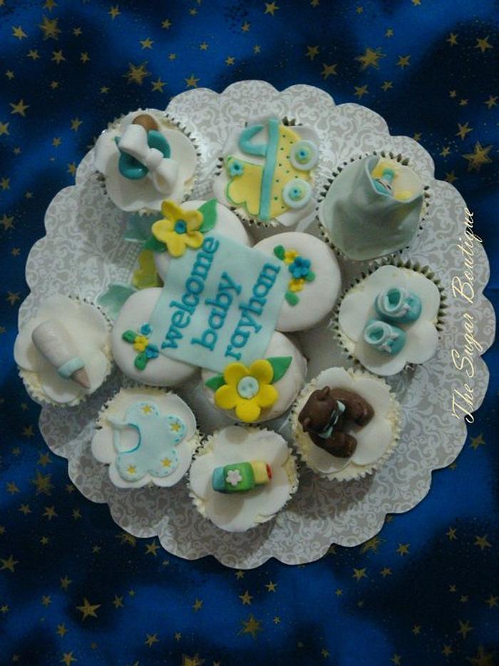 welcome baby cupcakes