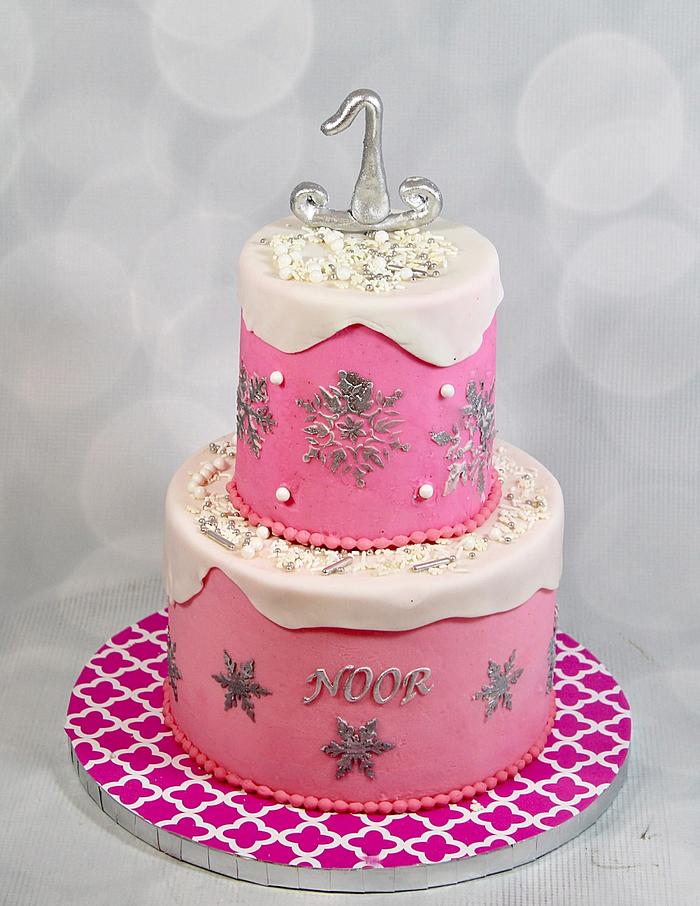 Pink winter wonderland cake 
