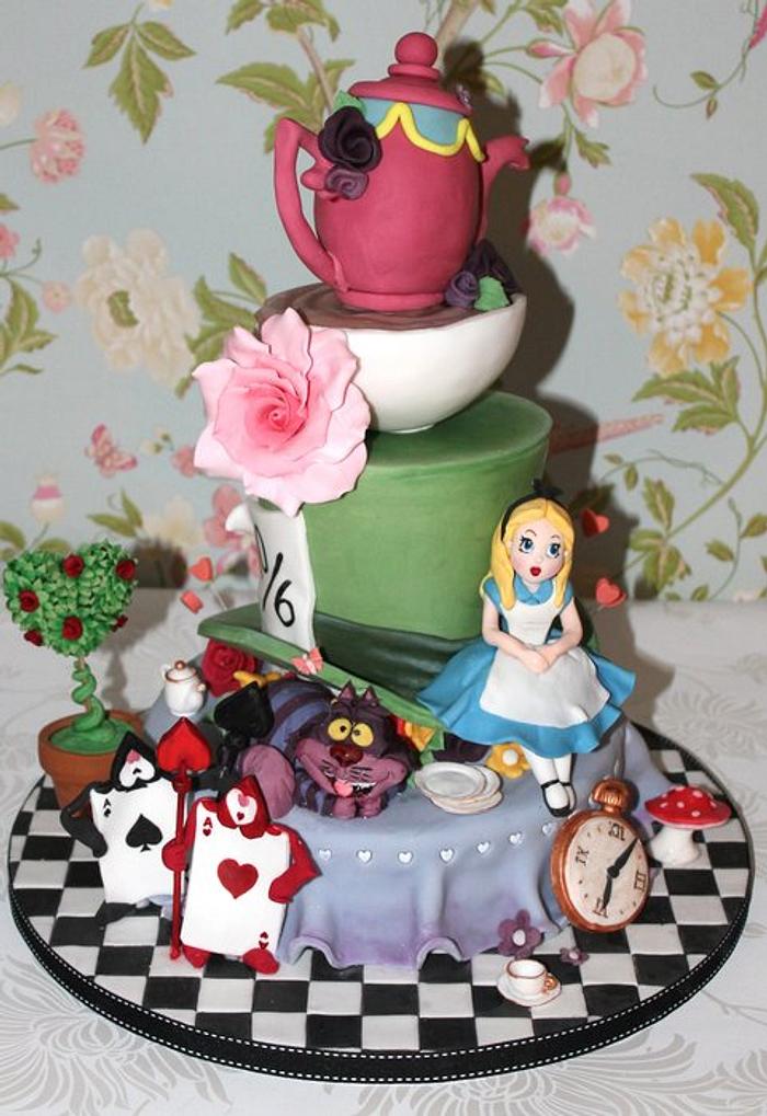 Alice in Wonderland hen do cake