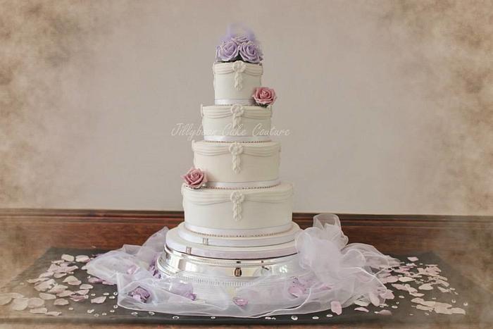 Vintage wedding cake with sugar roses