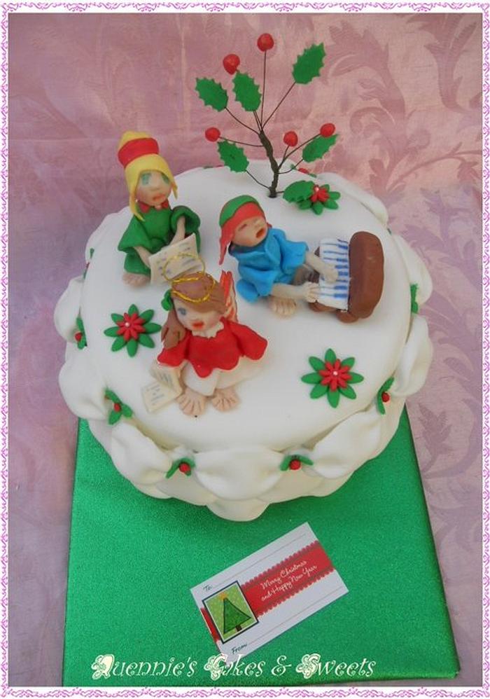 Christmas Choir Cake