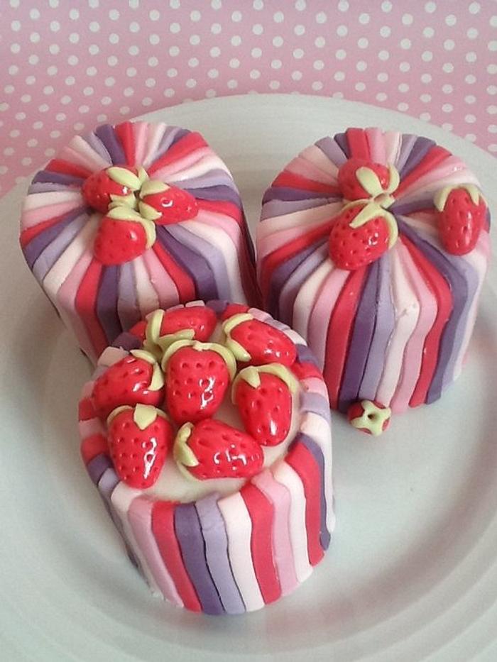 Strawberry and Stripes Mini Cakes
