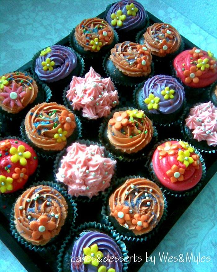 autumn themed cupcakes
