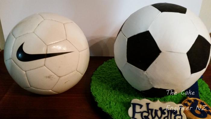 Soccer ball cake