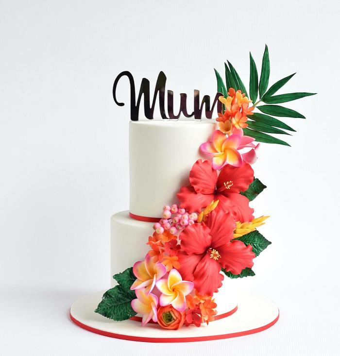 Bold and beautiful tropical flowers cake