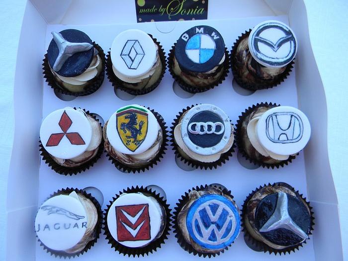 Car logo cupcakes 