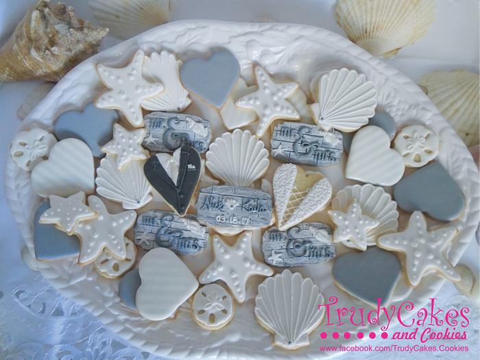 Beach-themed wedding cookies