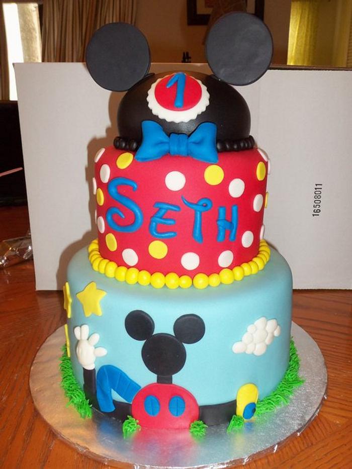 "Mickey Mouse cake"
