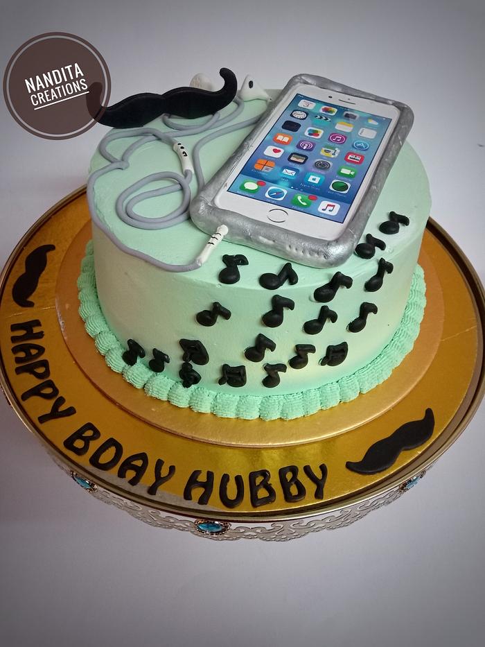 iPhone cake