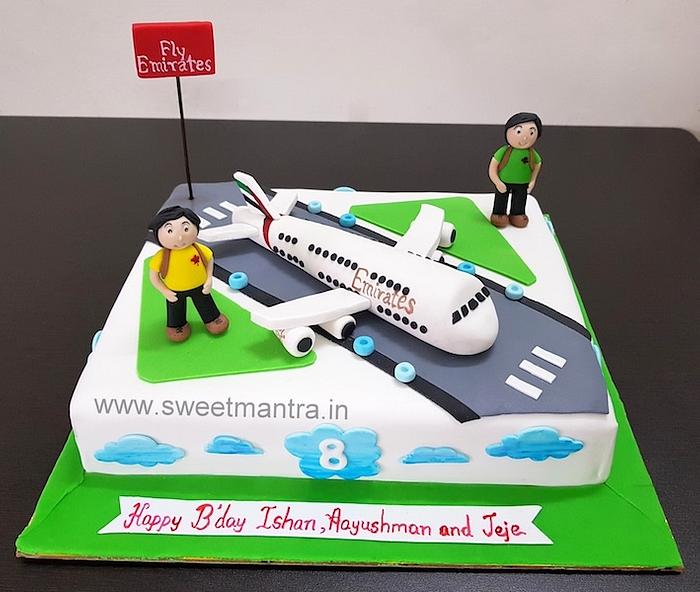 Aeroplane theme cake