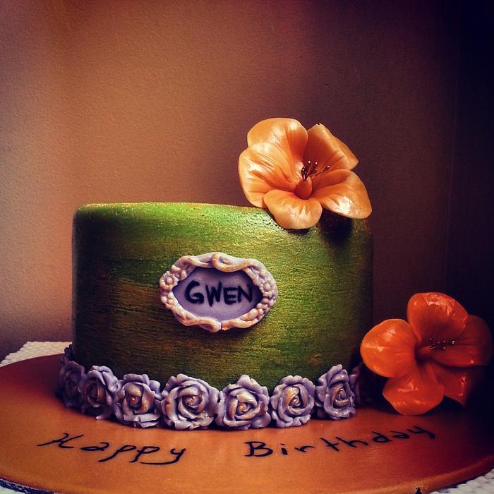 green birthday cake